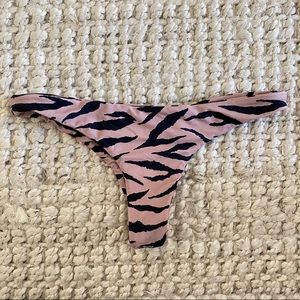 Amuse Tiger Print Skimpy Bottom